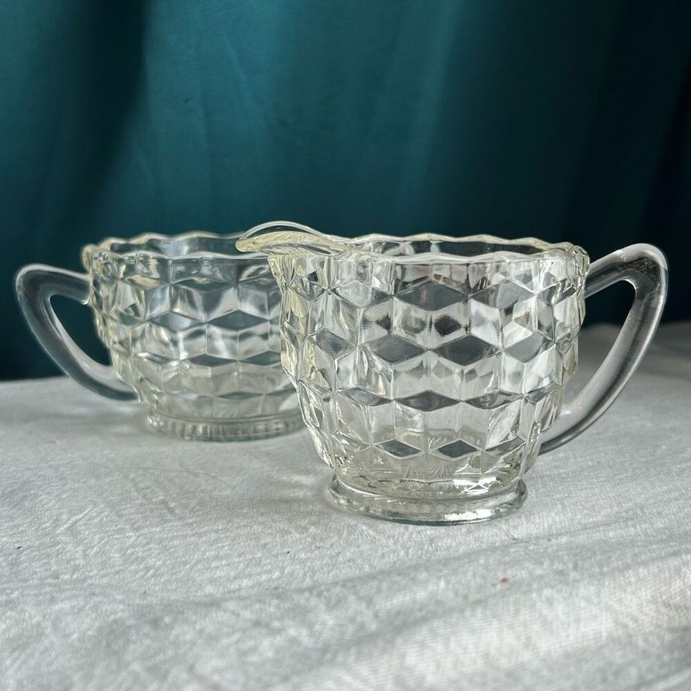 Vintage Jeanette Cube Clear Textured Sugar and Creamer Set - Picture 2 of 9